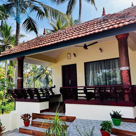 Maadathil Cottages Varkala Extérieur photo