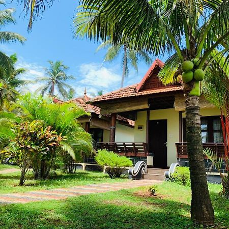 Maadathil Cottages Varkala Extérieur photo