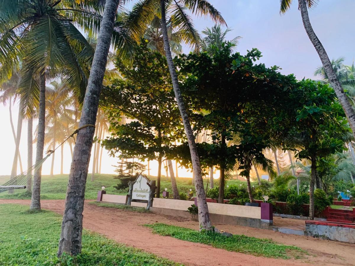 Maadathil Cottages Varkala Extérieur photo
