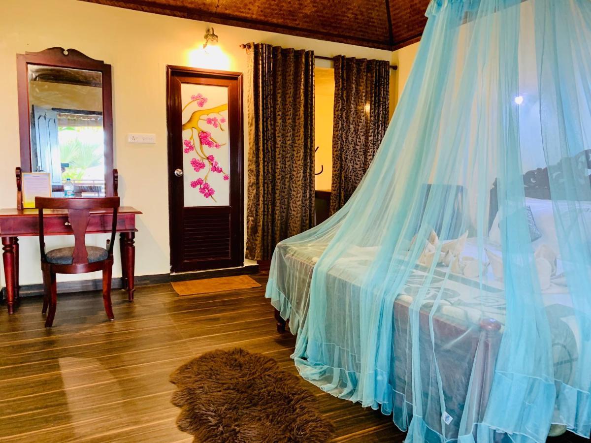 Maadathil Cottages Varkala Extérieur photo