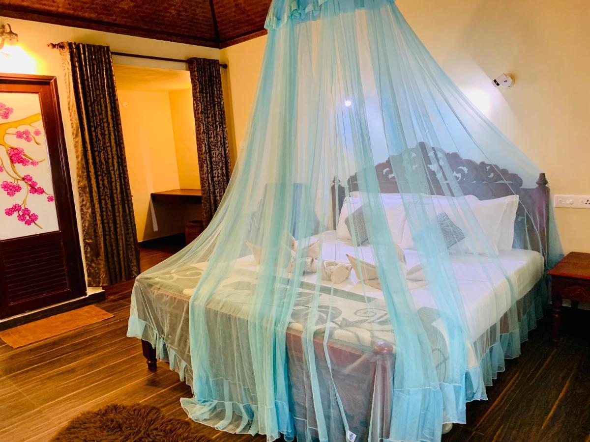Maadathil Cottages Varkala Extérieur photo