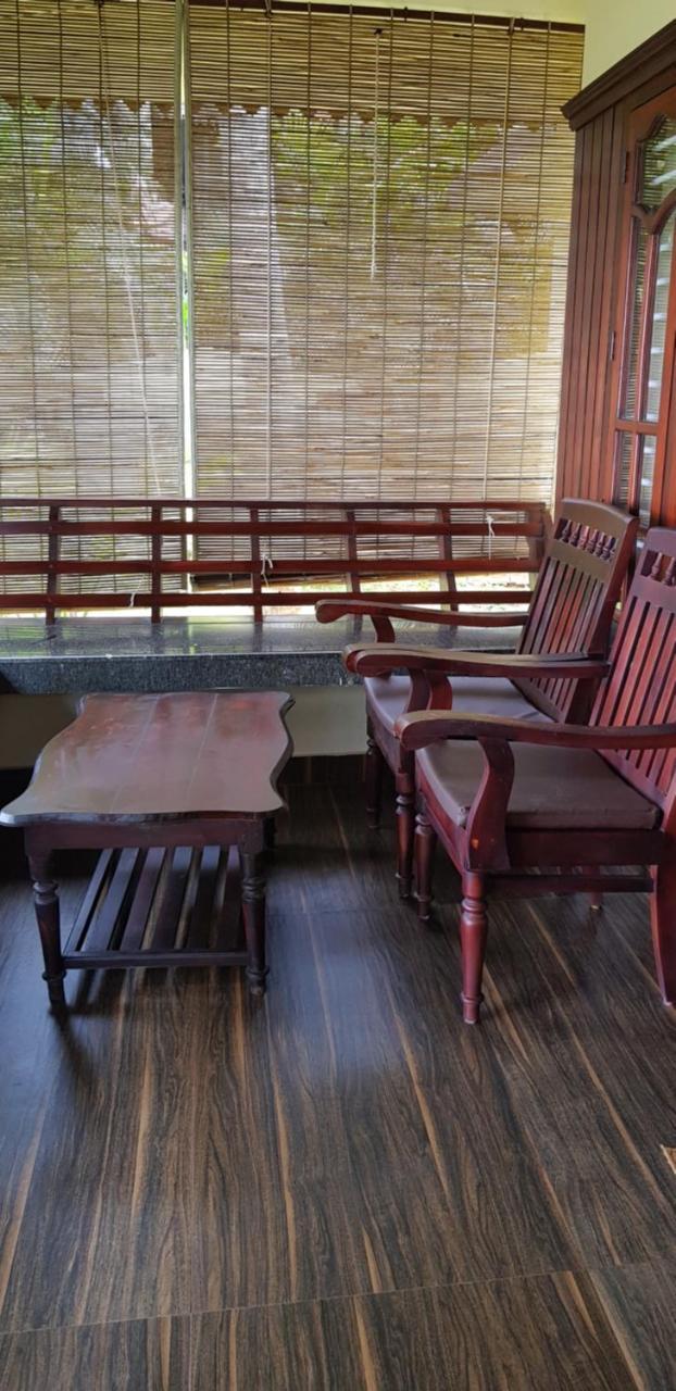 Maadathil Cottages Varkala Extérieur photo